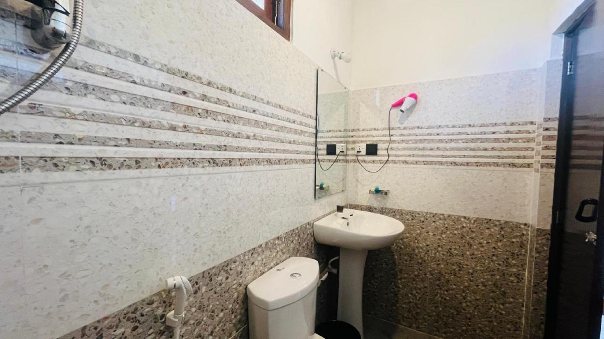 סיגירייה Dew Ashi Homestay מראה חיצוני תמונה